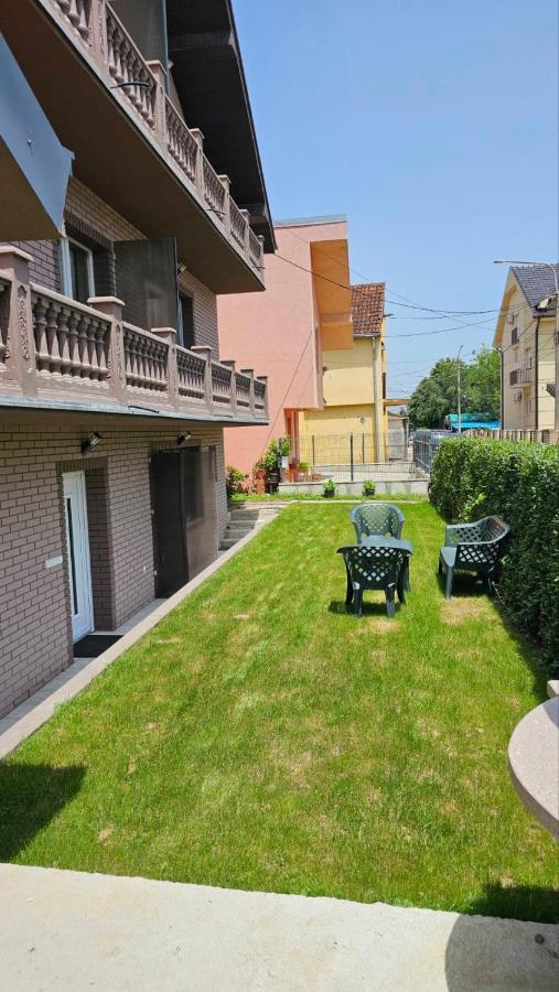 Garden Apartmani Jagodina Ngoại thất bức ảnh