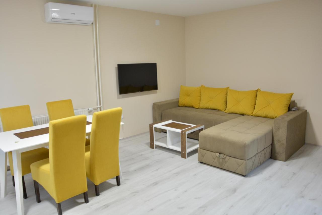 Garden Apartmani Jagodina Ngoại thất bức ảnh