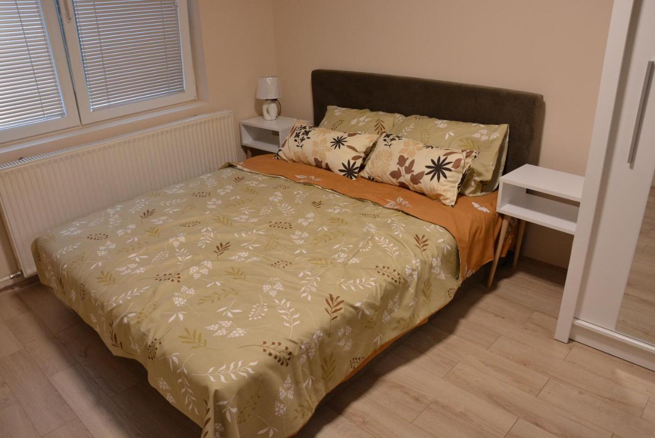 Garden Apartmani Jagodina Ngoại thất bức ảnh