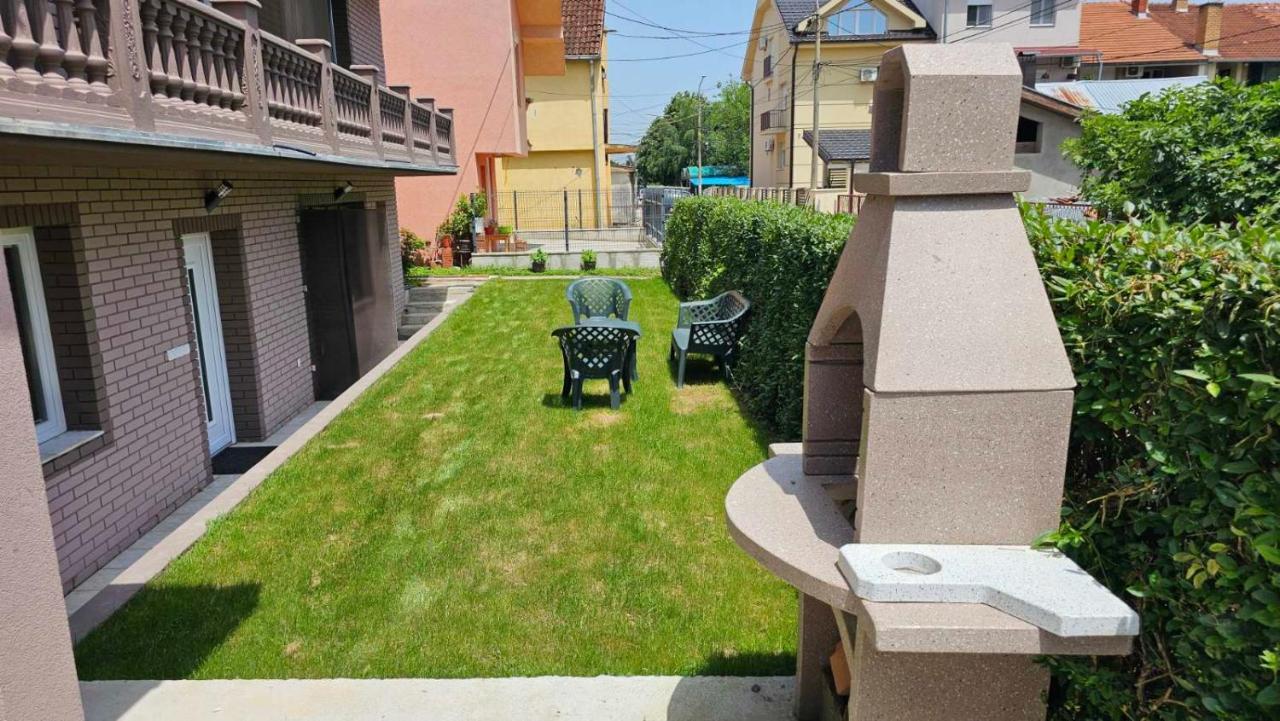 Garden Apartmani Jagodina Ngoại thất bức ảnh